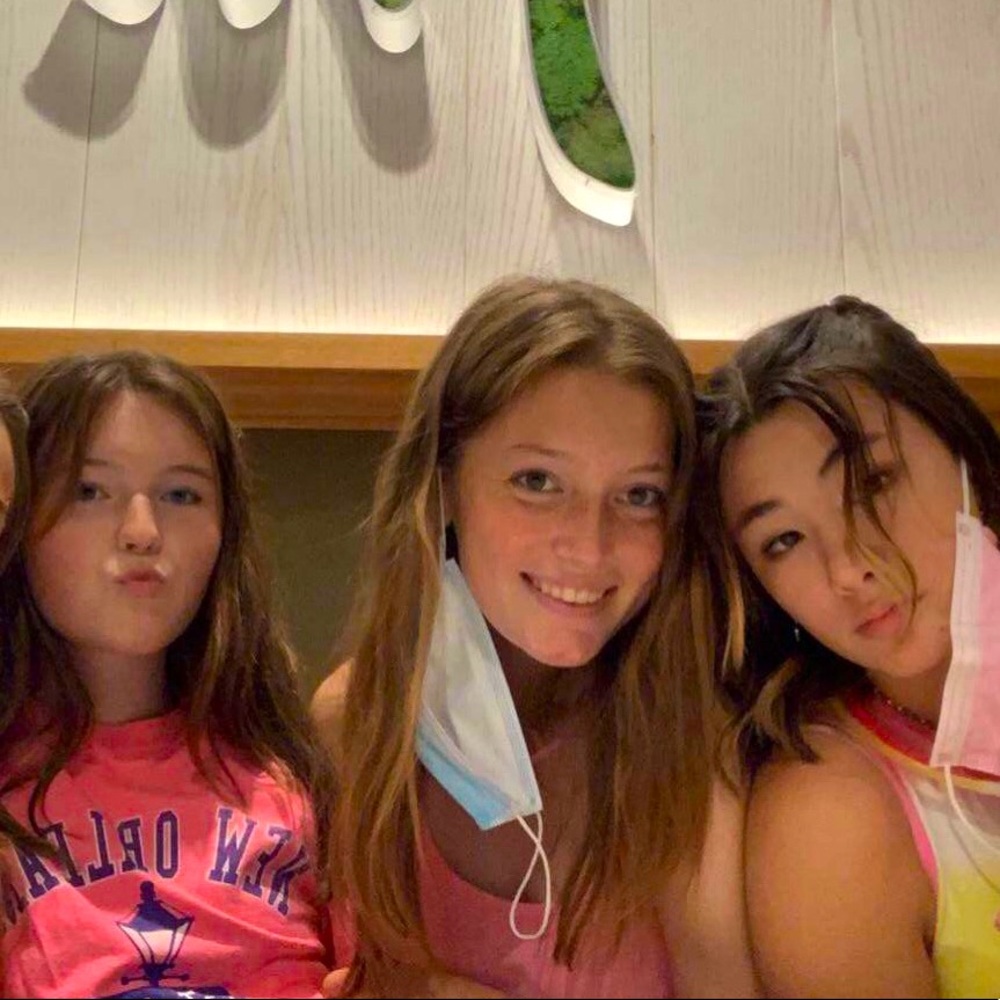 Meet your Posher, Kaitlyn